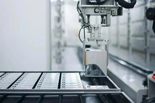 ในยุคของการจัดเก็บพลังงานแบตเตอรี่ลิเธียมไอออนสามารถบรรลุคาร์บอนเป็นศูนย์ได้อย่างไร?